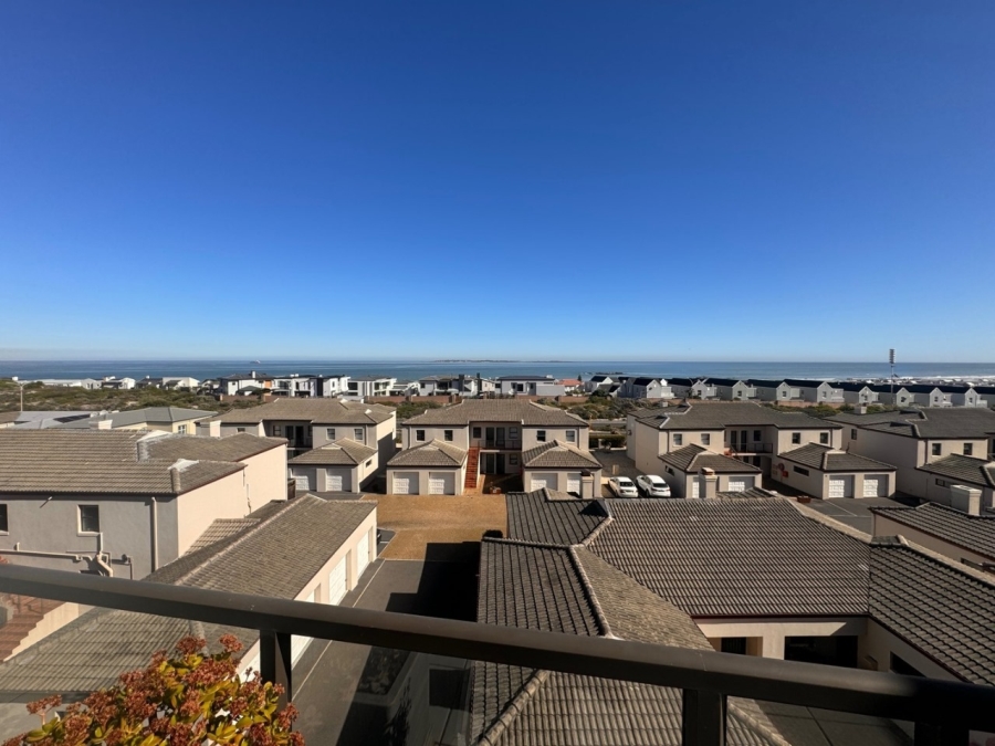 To Let 2 Bedroom Property for Rent in Big Bay Western Cape